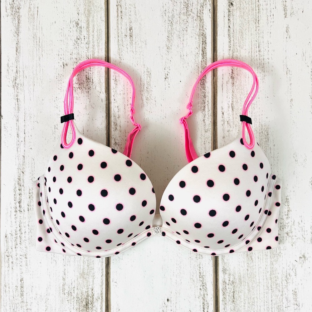 32D Victoria’s Secret Sexy Little Things Push Up Bra